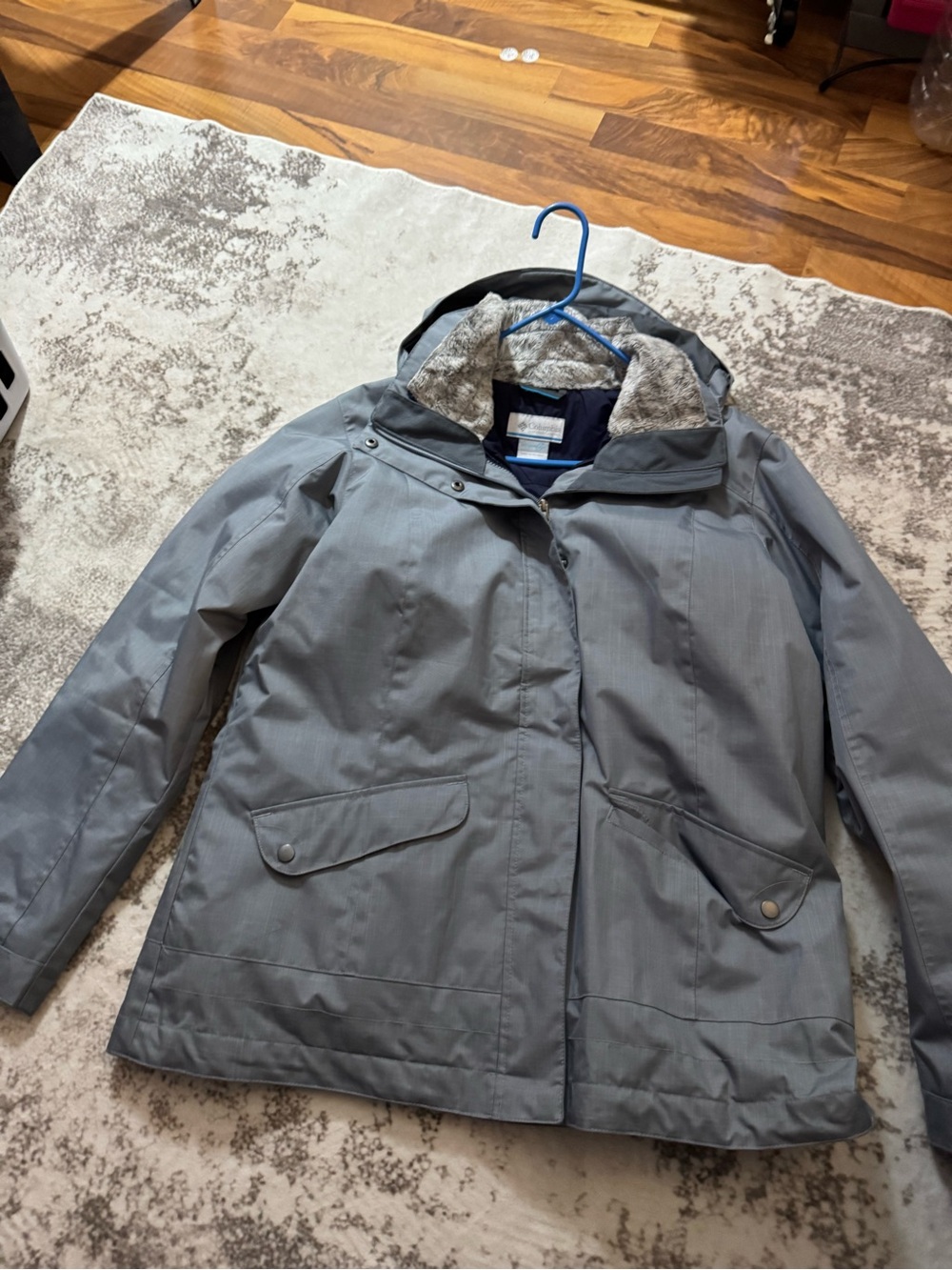 Women’s Columbia winter jacket XL 3-in-1 style coat
